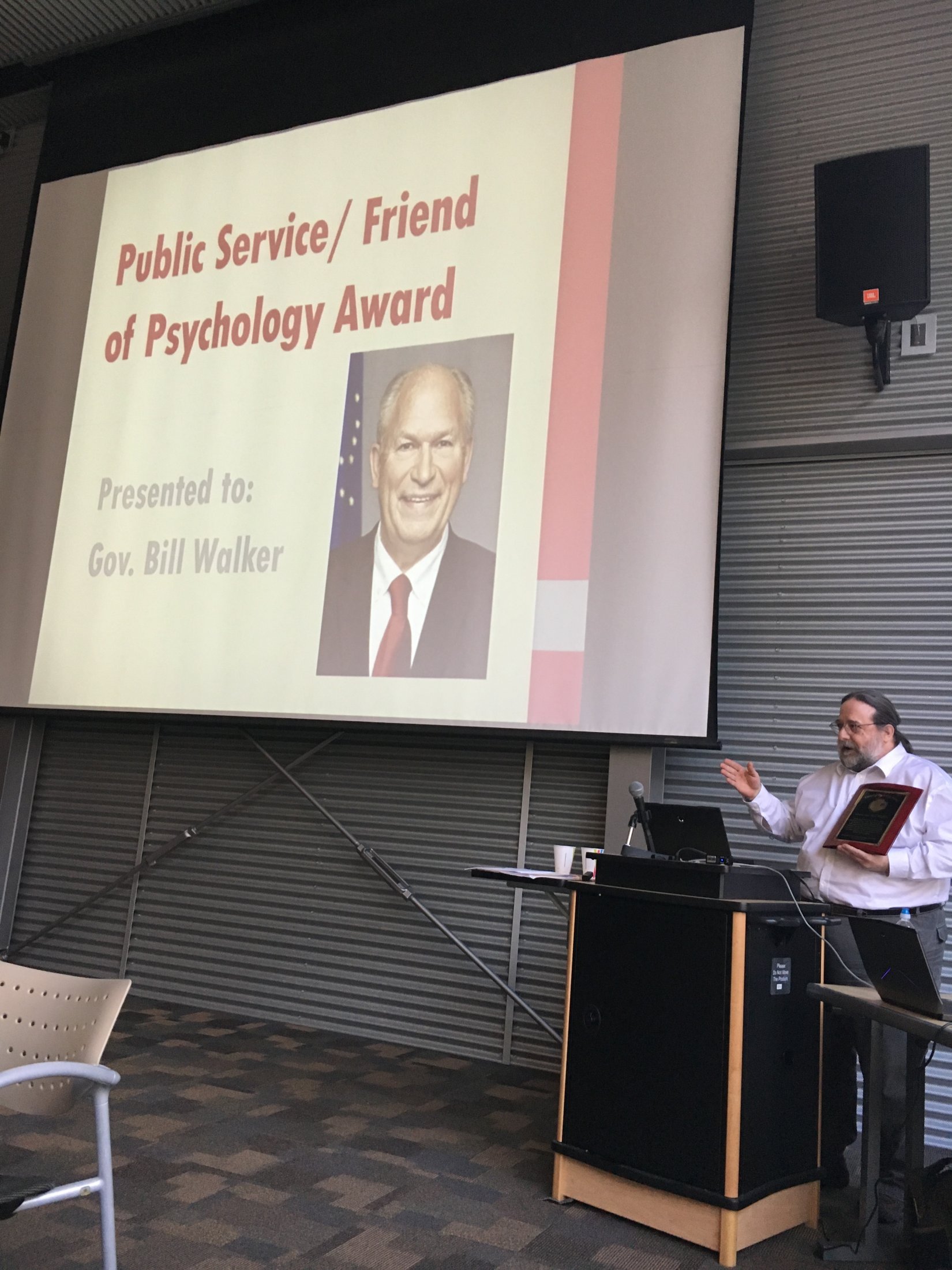 2016 Public Service/Friend of Psychology Award